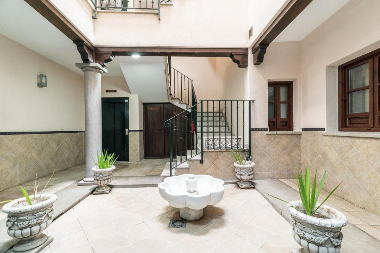Moderno Apartamento Centro De Granada 2 المظهر الخارجي الصورة