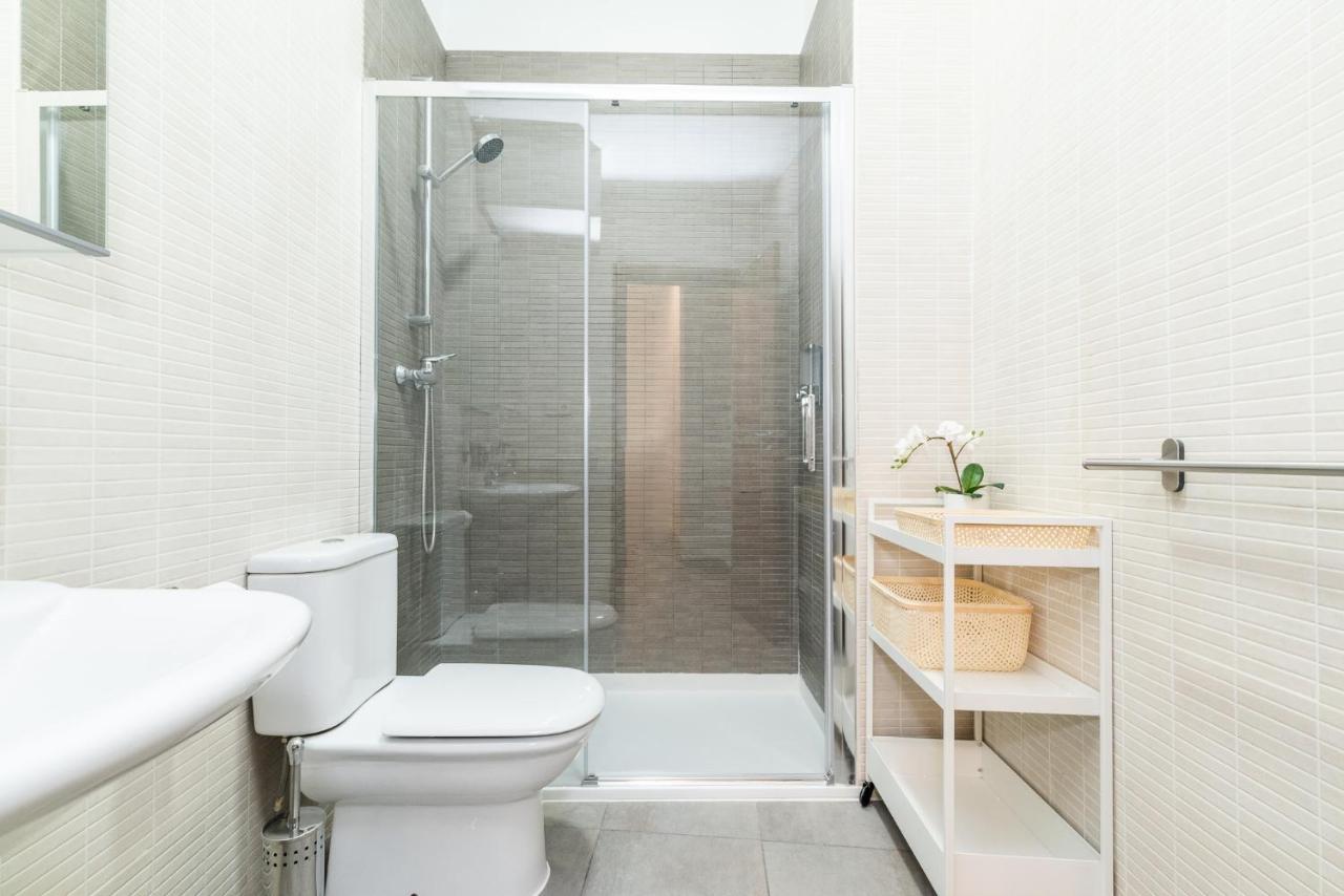 Moderno Apartamento Centro De Granada 2 المظهر الخارجي الصورة